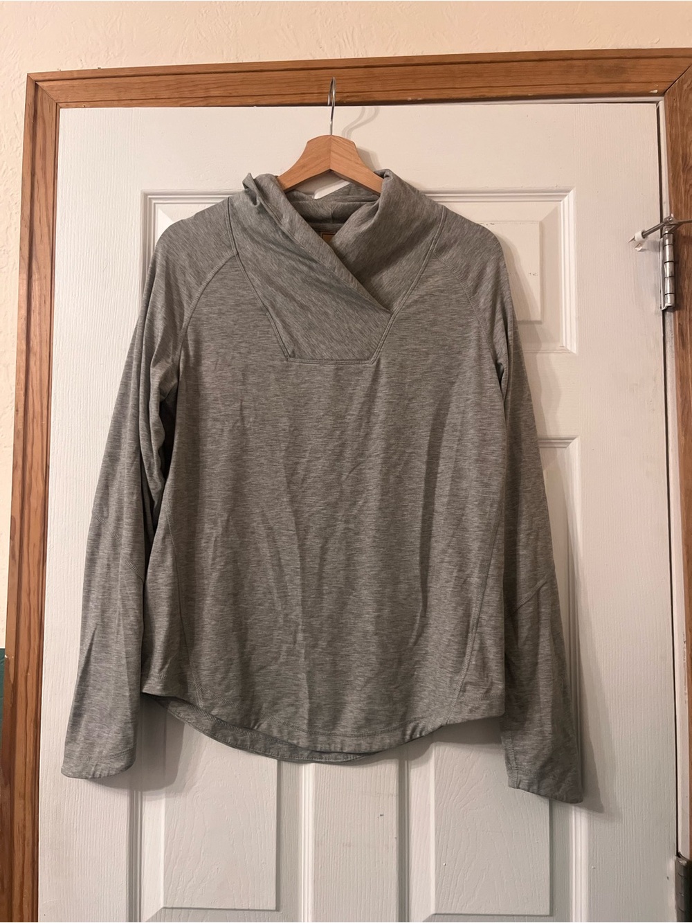 Indygena Outdoor Brand Light Gray Long Sleeve Cowl Neck Pullover